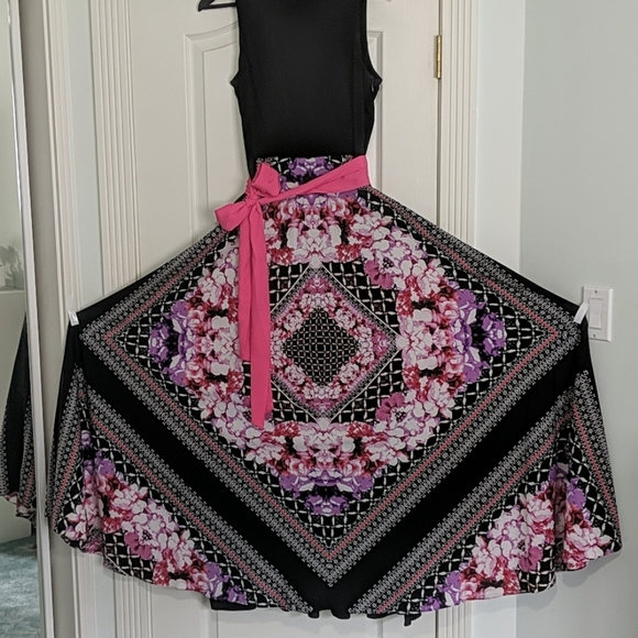 Eliza J Dress - Picture 2 of 4